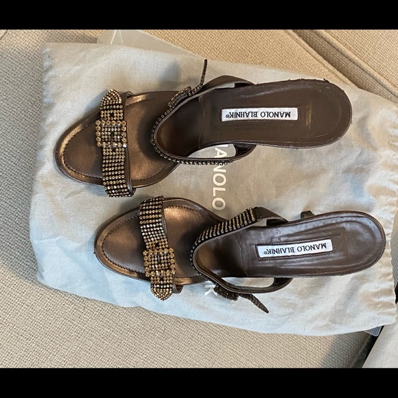 Manolo Blahnik high heel sandals. - Picture 5 of 5